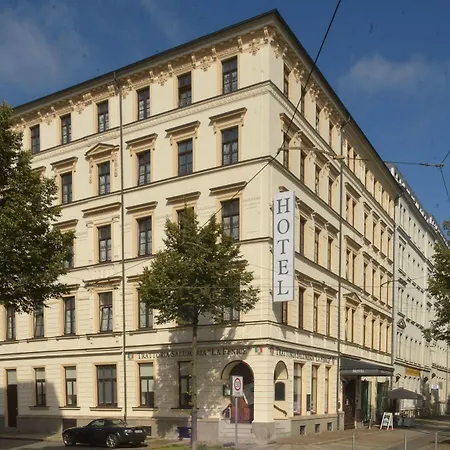 Arena Otel